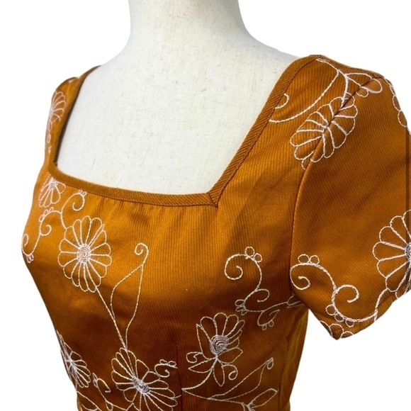 Cider Boho Floral Embroidered Crop Top. Brown Orange. Size S. #668 - Picture 3 of 7